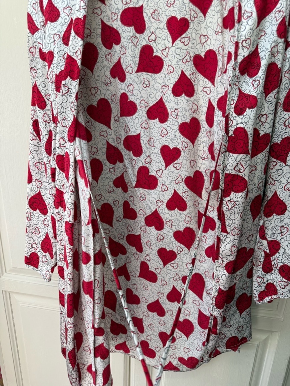 Vintage Victorias Secret gold label 1000% Silk heart pattern robe EUC - Picture 6 of 6